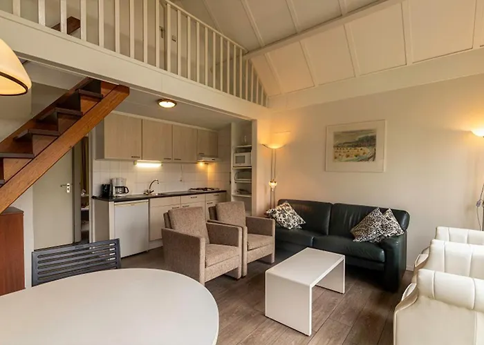 Дом отдыха Bungalowpark - Delta 128